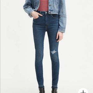 1 Levi’s Mile High Super Skinny Jeans